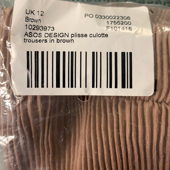 ASOS DESIGN New In Original Packaging plisse culotte pants in brown Size 8 - Picture 10 of 14